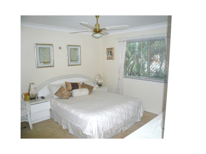 1/25 Evandale Crescent, Miami QLD 4220