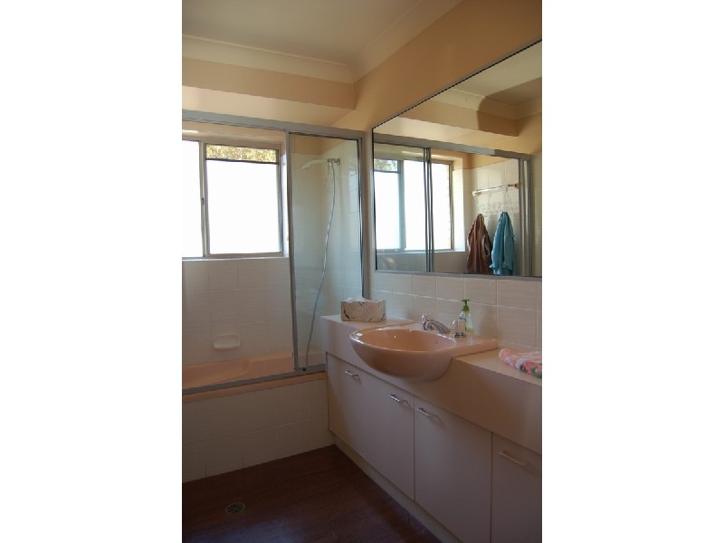 4/2032 Gold Coast Highway, Miami QLD 4220
