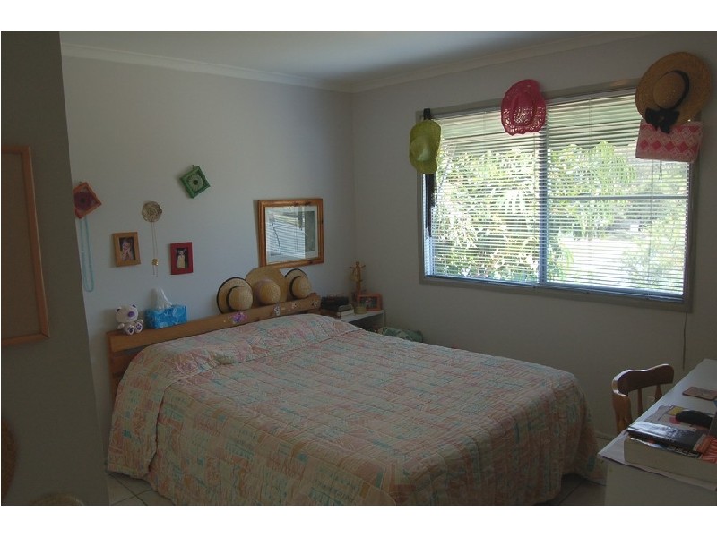 6 Grevillea Drive , Varsity Lakes QLD 4227