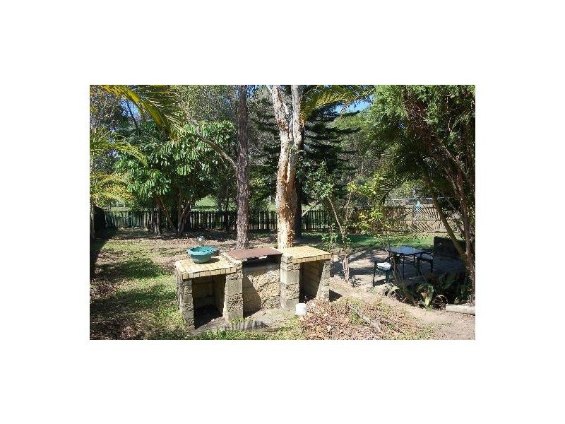 6 Grevillea Drive , Varsity Lakes QLD 4227