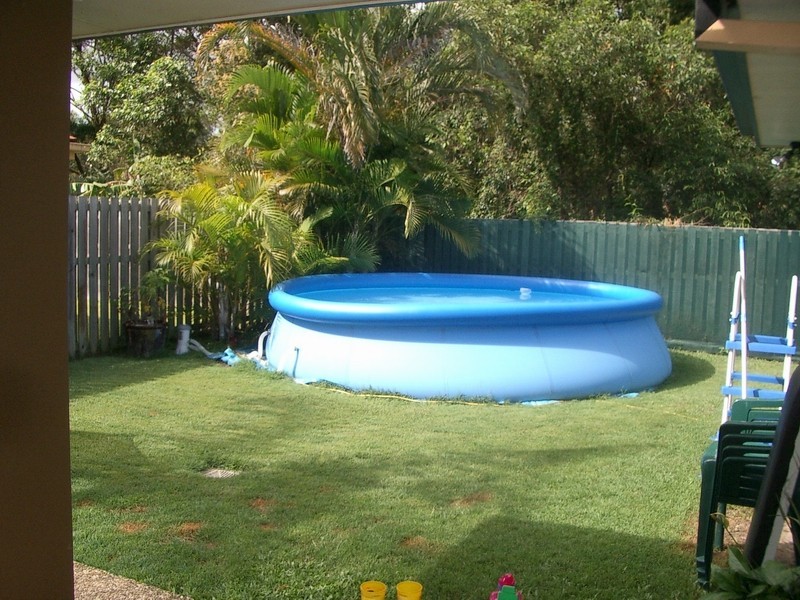 107 Harrier Drive, Burleigh Waters QLD 4220