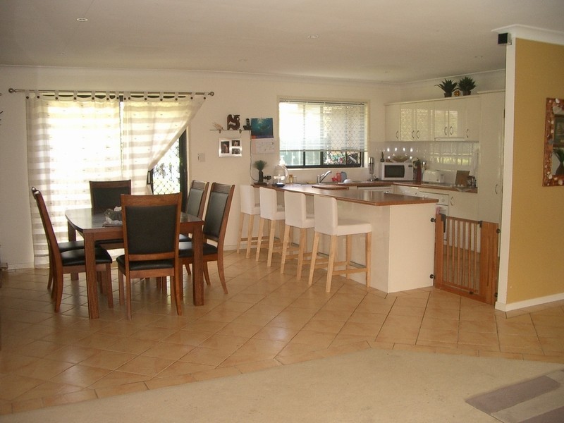 107 Harrier Drive, Burleigh Waters QLD 4220