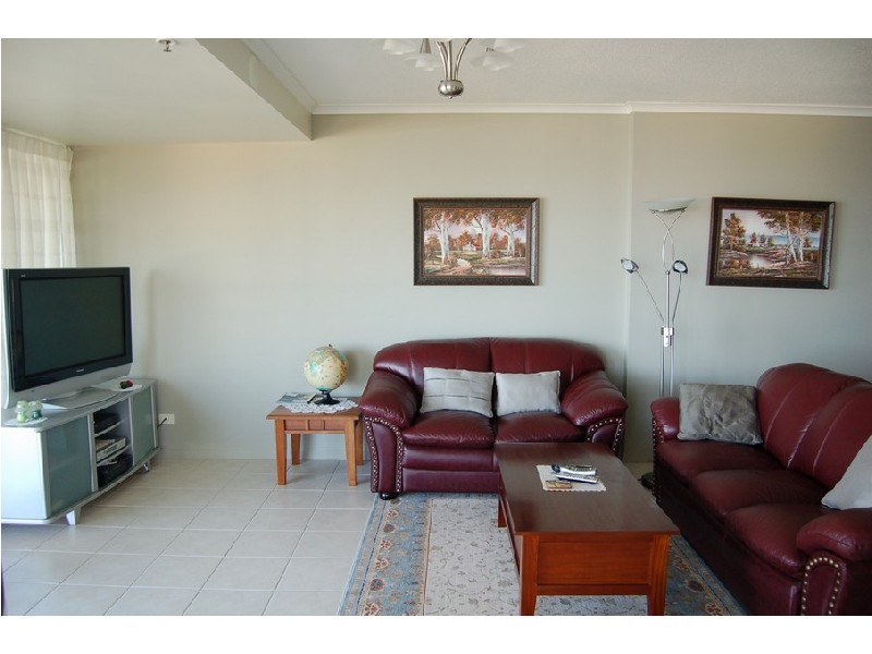 26 “Indigo Blue” 186 The Esplanade, Burleigh Heads QLD 4220