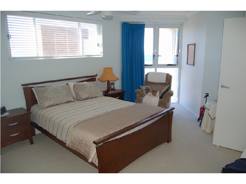 26 “Indigo Blue” 186 The Esplanade, Burleigh Heads QLD 4220