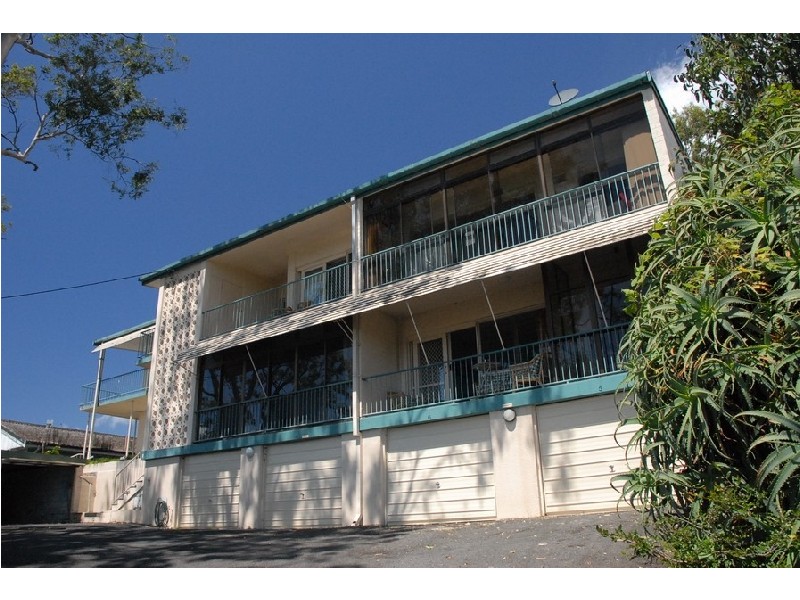 3 “Kambala” 18 Brake Street, Burleigh Heads QLD 4220