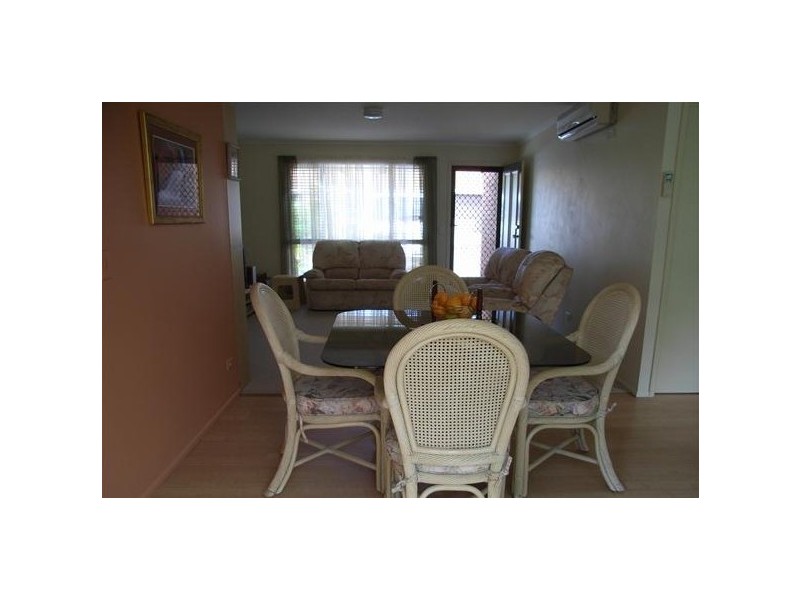 17 Kentwood Drive, Robina QLD 4226