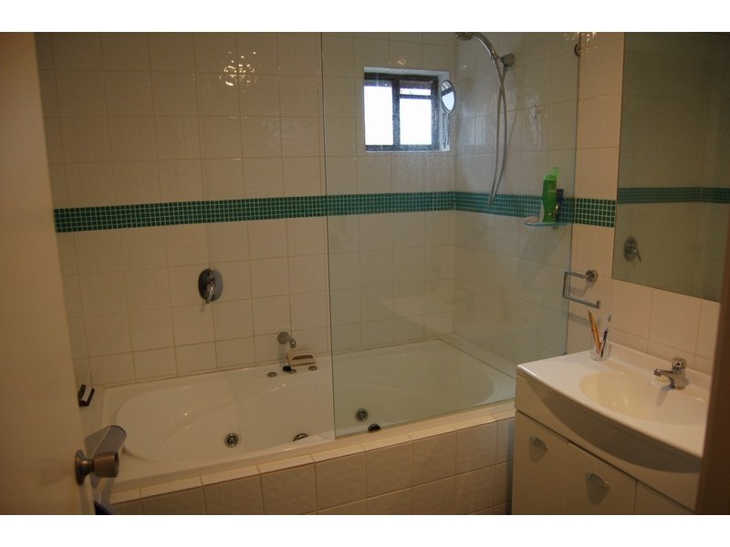 42 “Miami Villas III” 12 Landau Court, Miami QLD 4220