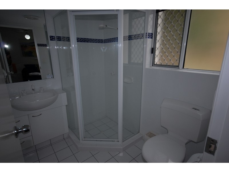 7 “Le Beach” 136 The Esplanade, Burleigh Heads QLD 4220