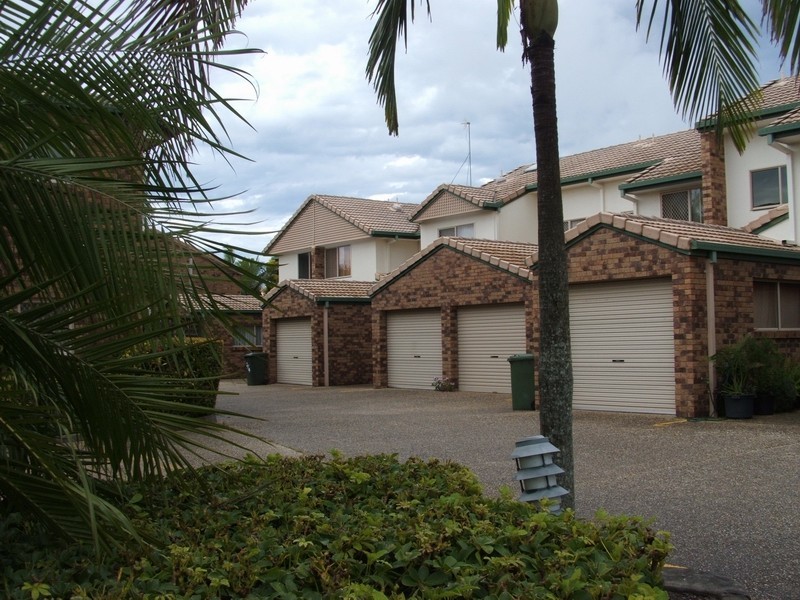 Varsity Lakes QLD 4227