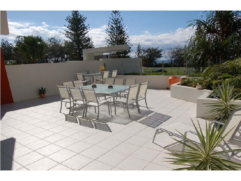 1 “Marista” 78 The Esplanade, Burleigh Heads QLD 4220