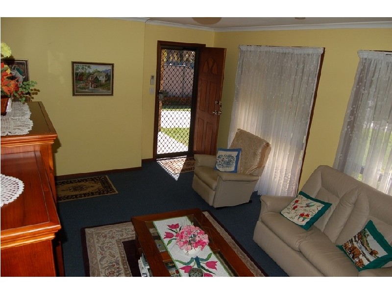 106 Mattocks Rd, Varsity Lakes QLD 4227