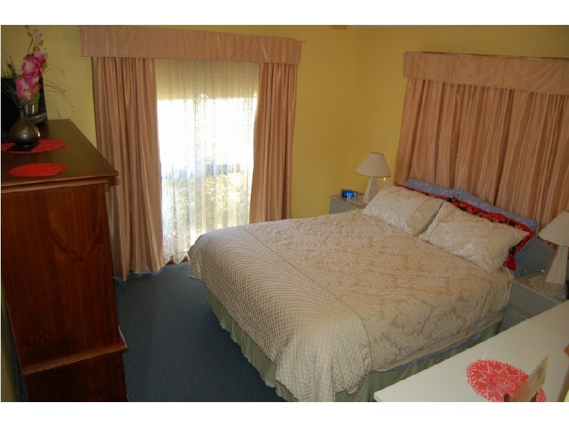 106 Mattocks Rd, Varsity Lakes QLD 4227