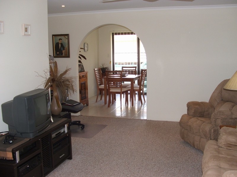 116 “Miami Village” 170 Bardon Avenue , Burleigh Waters QLD 4220