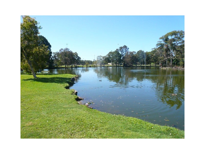 40  “Miami Village” 170 Bardon Ave, Burleigh Waters QLD 4220