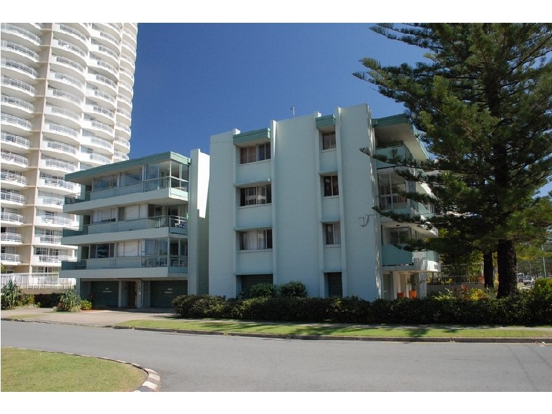 12  “Nagambie” 1 Second Avenue, Burleigh Heads QLD 4220