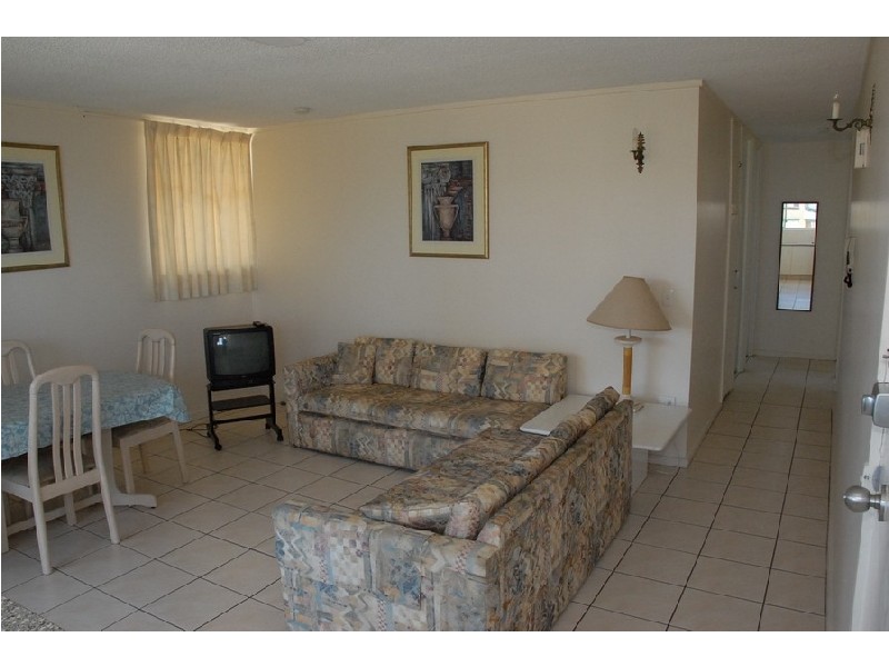 12  “Nagambie” 1 Second Avenue, Burleigh Heads QLD 4220