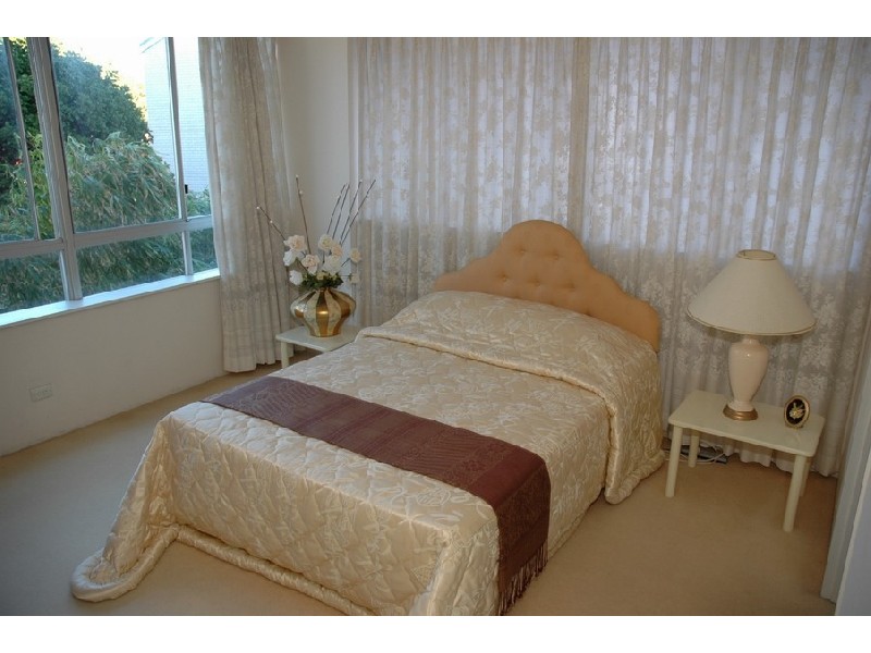 Burleigh Heads QLD 4220