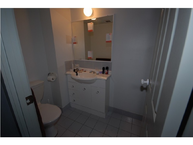 25 “Oceanside Cove” 7 First Avenue, Burleigh Heads QLD 4220