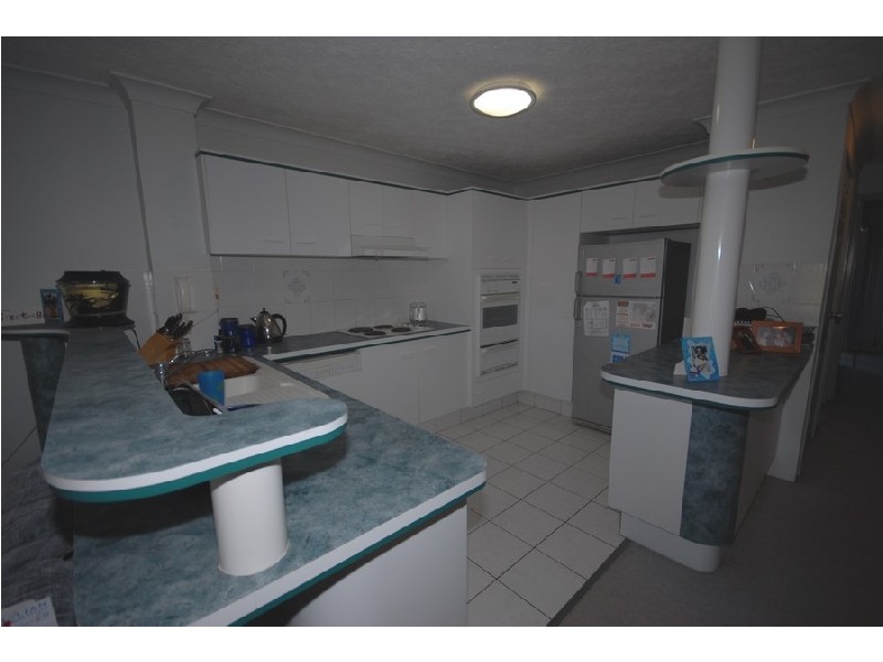 25 “Oceanside Cove” 7 First Avenue, Burleigh Heads QLD 4220