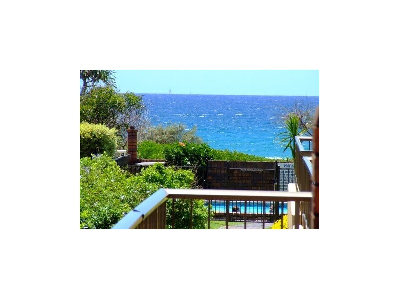 1 “Pacific Sands” 1479 Gold Coast Highway, Palm Beach QLD 4221