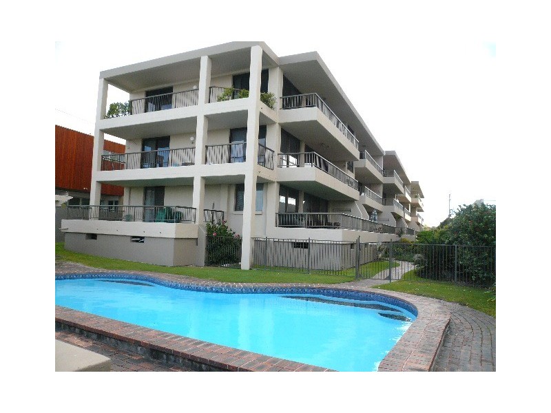 2 “Pacific Sands” 1479 Gold Coast Highway, Palm Beach QLD 4221