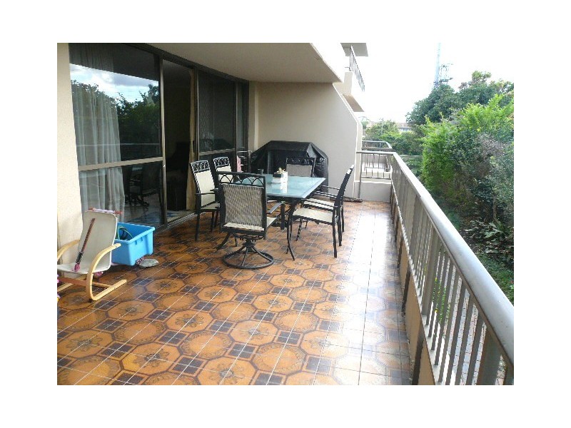 2 “Pacific Sands” 1479 Gold Coast Highway, Palm Beach QLD 4221
