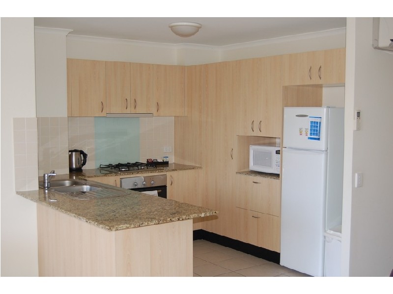 33/4 Park Avenue , Burleigh Heads QLD 4220