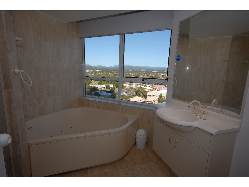 Burleigh Heads QLD 4220