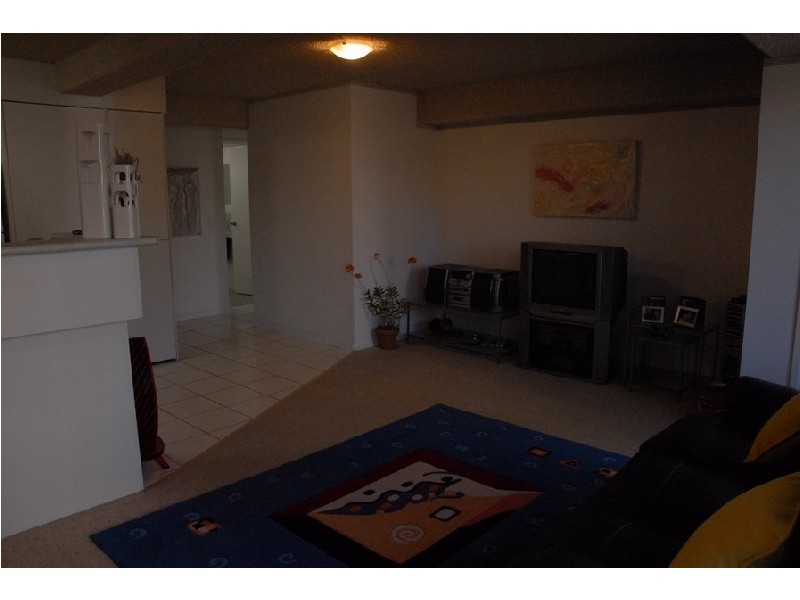 1 “Seventh Avenue Apartments” 276 The Esplanade, Burleigh Heads QLD 4220