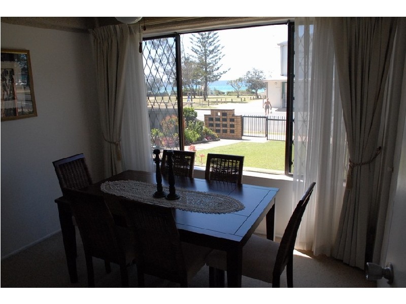 1 “Seventh Avenue Apartments” 276 The Esplanade, Burleigh Heads QLD 4220