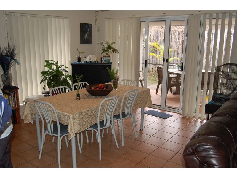30 Seville Circuit, Burleigh Waters QLD 4220