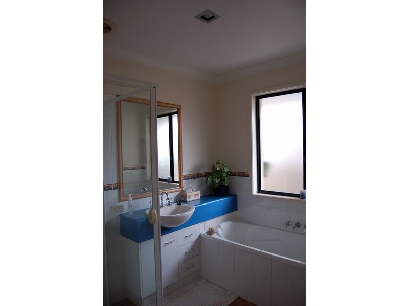 39  Seville Court, Burleigh Waters QLD 4220