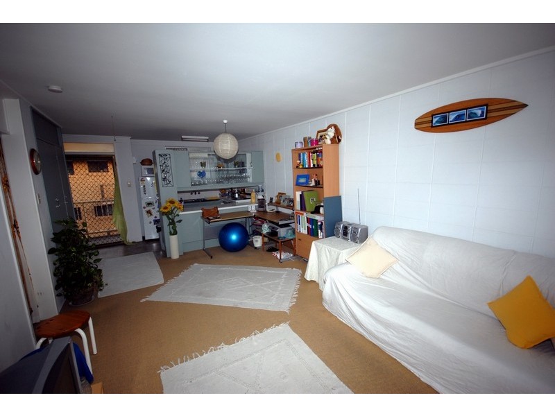 37 “Silverlining” 286 The Esplanade, Burleigh Heads QLD 4220