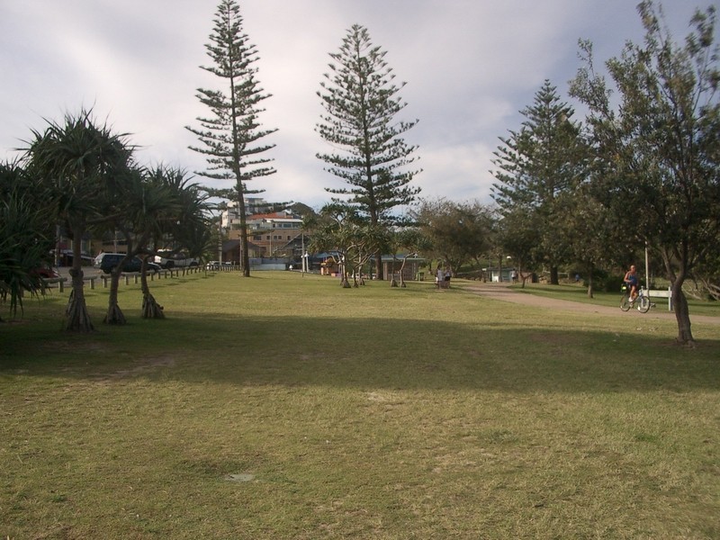 40 “Silver Lining” 286 The Esplanade , Miami QLD 4220
