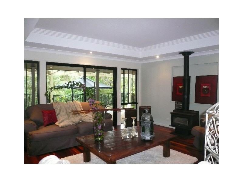 11 Skyline Terrace, Burleigh Heads QLD 4220