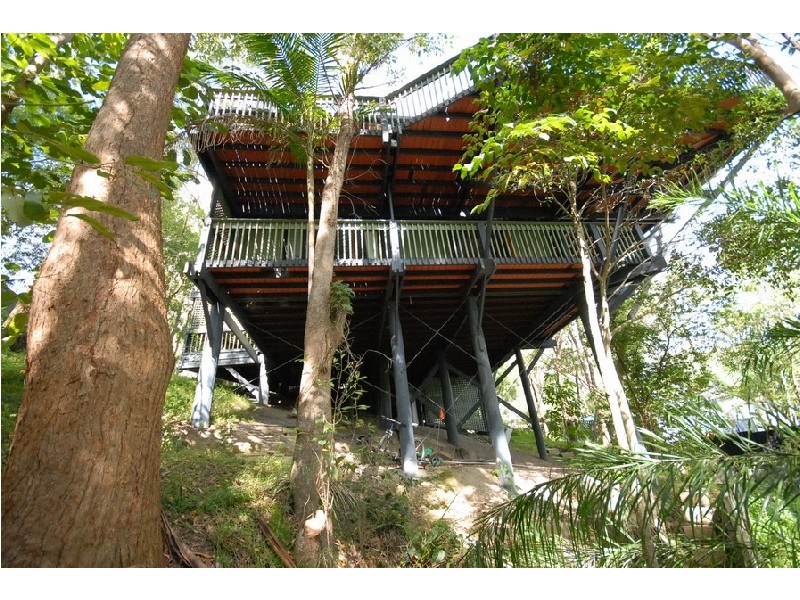 4 Skyline Terrace, Burleigh Heads QLD 4220