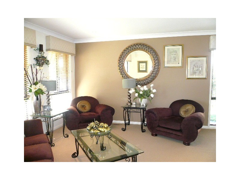 3 St Helens Court, Burleigh Waters QLD 4220