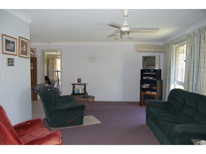 4 Stonyfell Court, Varsity Lakes QLD 4227