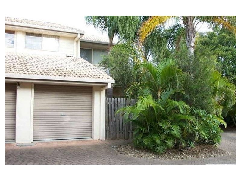 10/40 Sunbird Street, Burleigh Waters QLD 4220