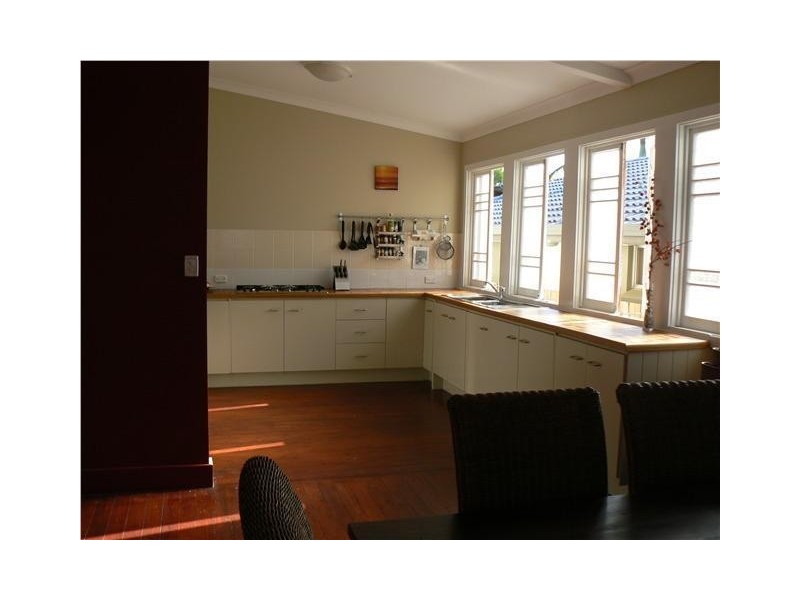 109 Sunshine Parade, Miami QLD 4220