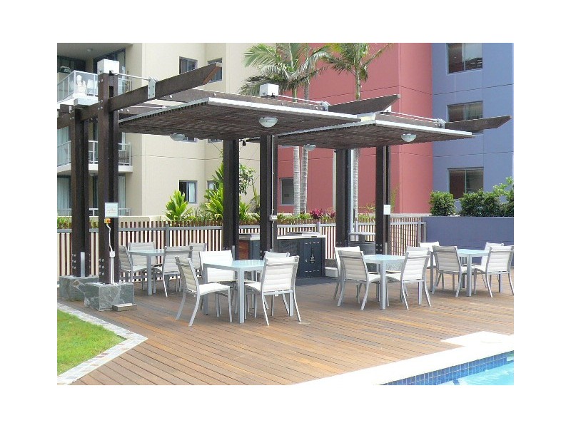 2040 “Swell Apartments” 1 Ocean Street, Burleigh Heads QLD 4220