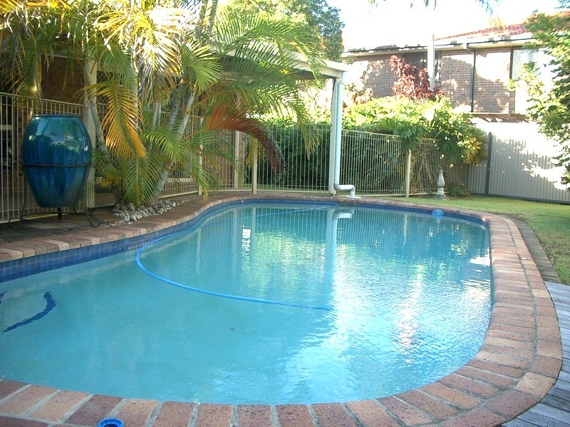 7 Tattler Way , Burleigh Waters QLD 4220