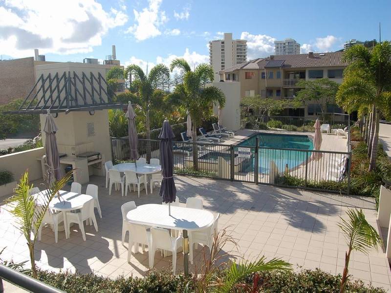 54 "The Village" 4 Park Avenue, Burleigh Heads QLD 4220