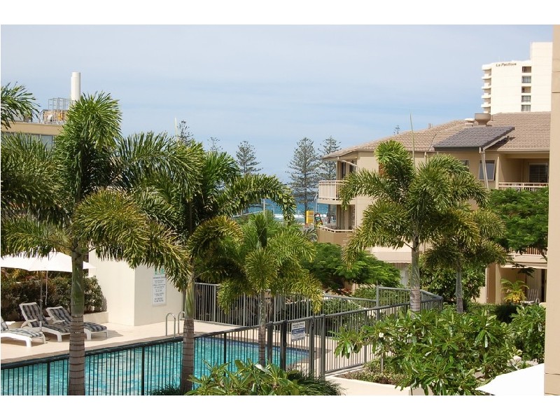 37 “The Village” 4 Park Avenue , Burleigh Heads QLD 4220