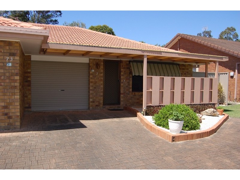 2/73 Treeview Drive, Burleigh Waters QLD 4220