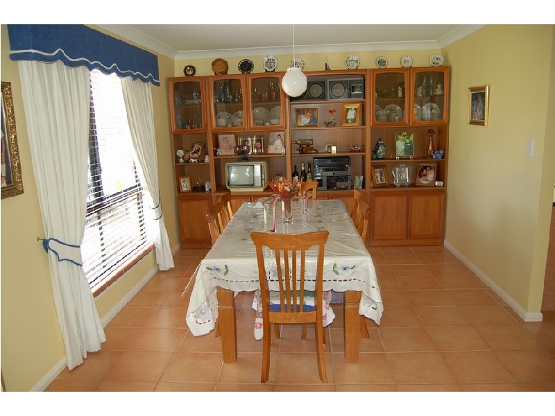 1 Tropicana Cct, Burleigh Waters QLD 4220