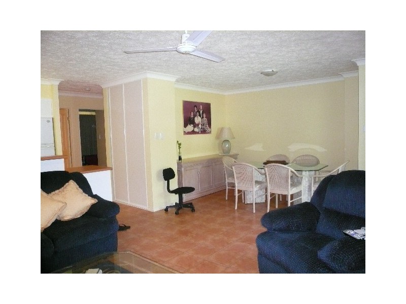 3 “Villa Grande” 21 George Street East, Burleigh Heads QLD 4220