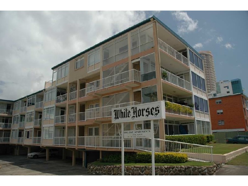 49 “White Horses” 60 The Esplanade, Burleigh Heads QLD 4220