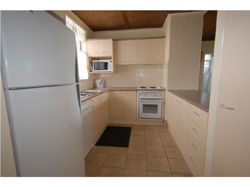 21 “Wyuna” 82 The Esplanade , Burleigh Heads QLD 4220