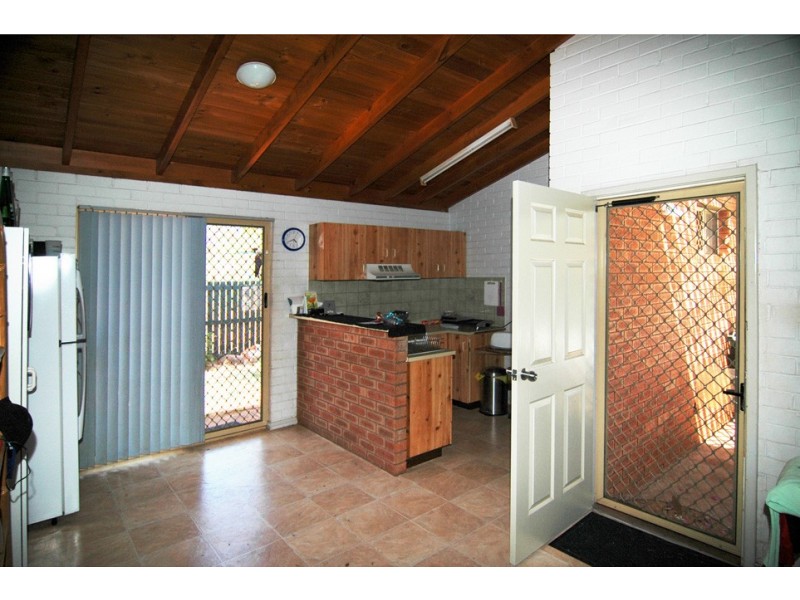 18/1 Charles Road, Broome WA 6725